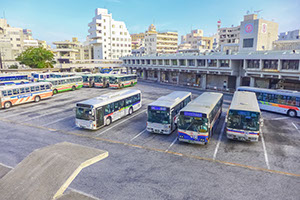 旧「那覇バスターミナル」（現在建て替え工事中）